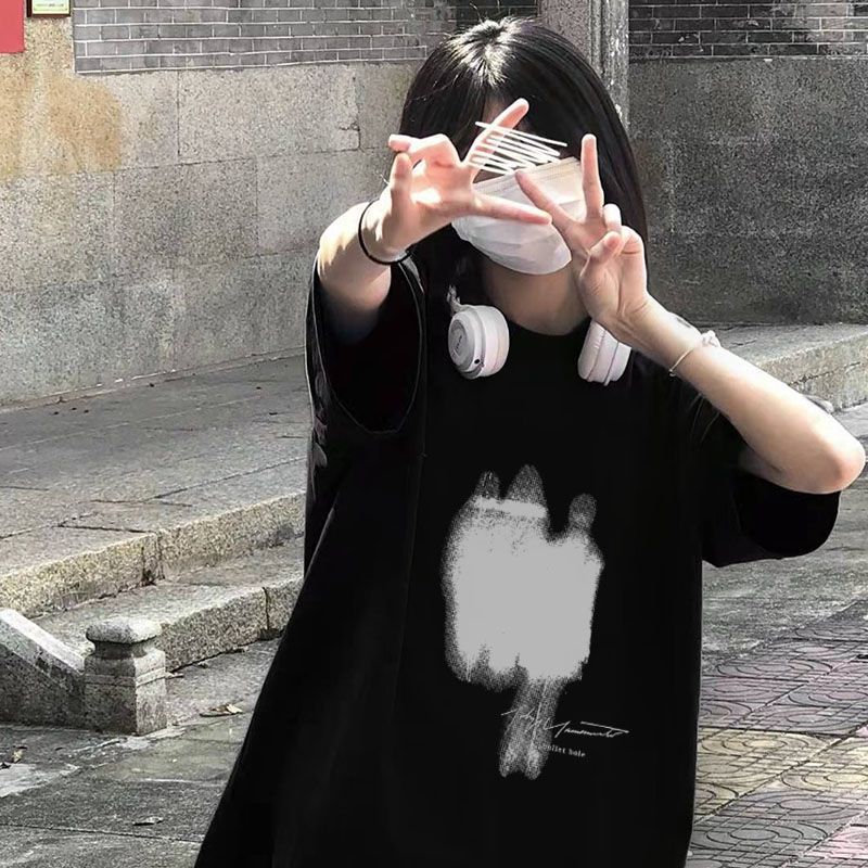 100% can't afford the ball national tide brand ins retro short-sleeved t-shirt female students Korean version loose design half-sleeved top female