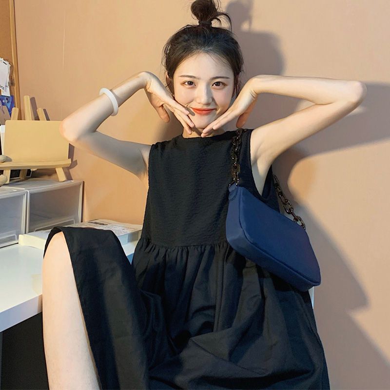 French fashion simple black sleeveless dress  new summer female Hepburn style gentle and thin