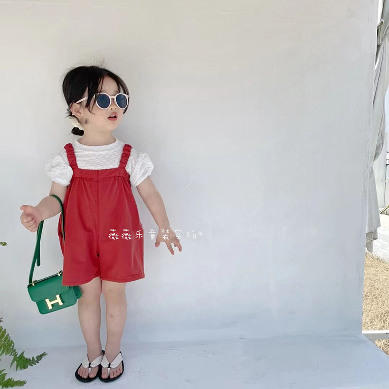 Girls two-piece suit 2022 summer new baby girl short-sleeved top strap short pants net red children's clothing T-shirt