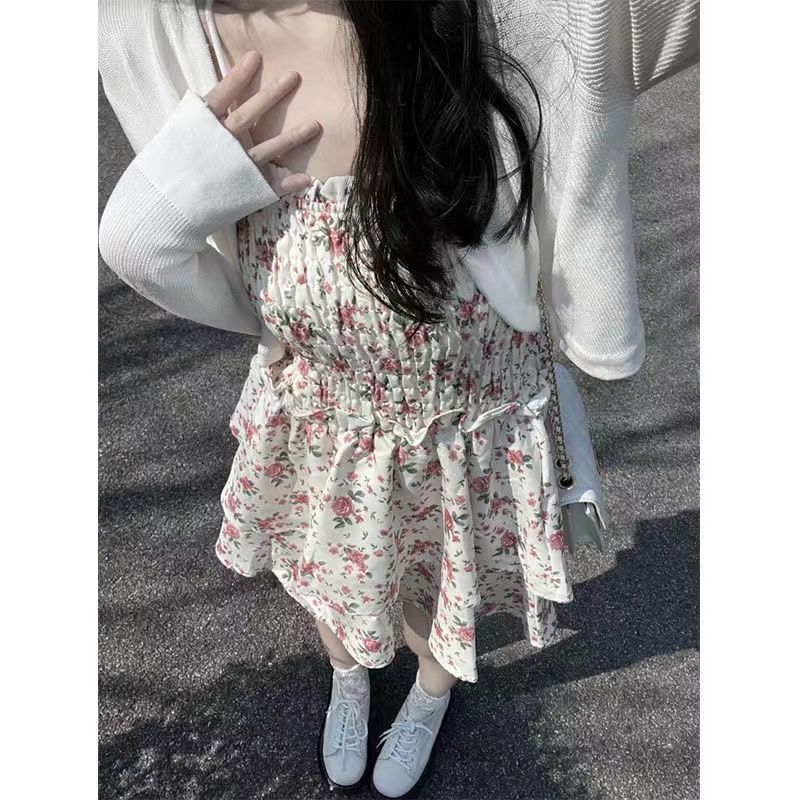 Ins super fire girl 2023 new Korean version autumn new sweet waist floral floral slimming all-match dress a-line skirt