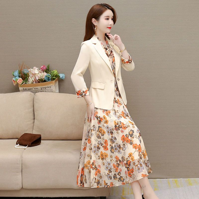 Spring suit 2022 new women's wear fashion quality small suit printed skirt dress your wife two piece set spring