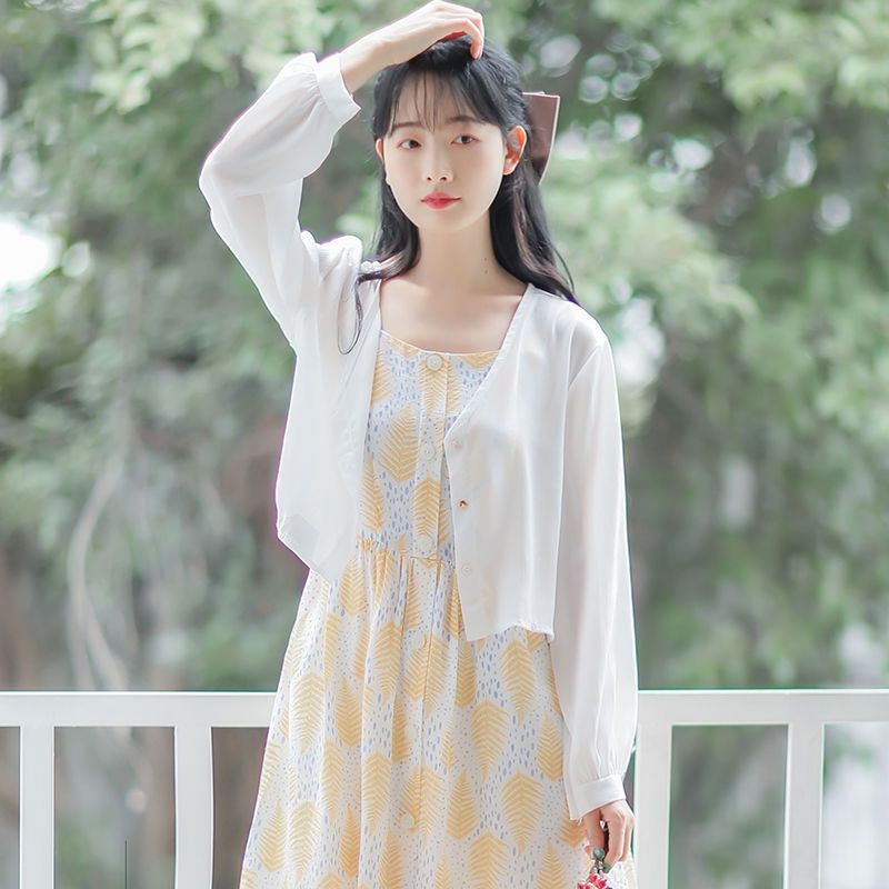配吊帶裙子防曬衣開衫女夏季2022年新款冰絲外套外搭披肩罩衫薄款