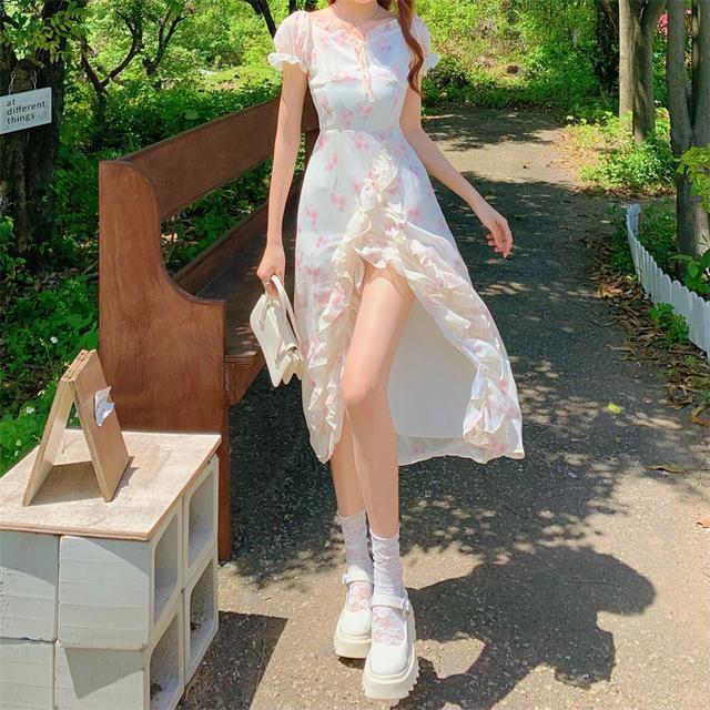 Floral square collar short-sleeved dress 2022 summer new style ruffled atmosphere feeling waist slimming slit long skirt