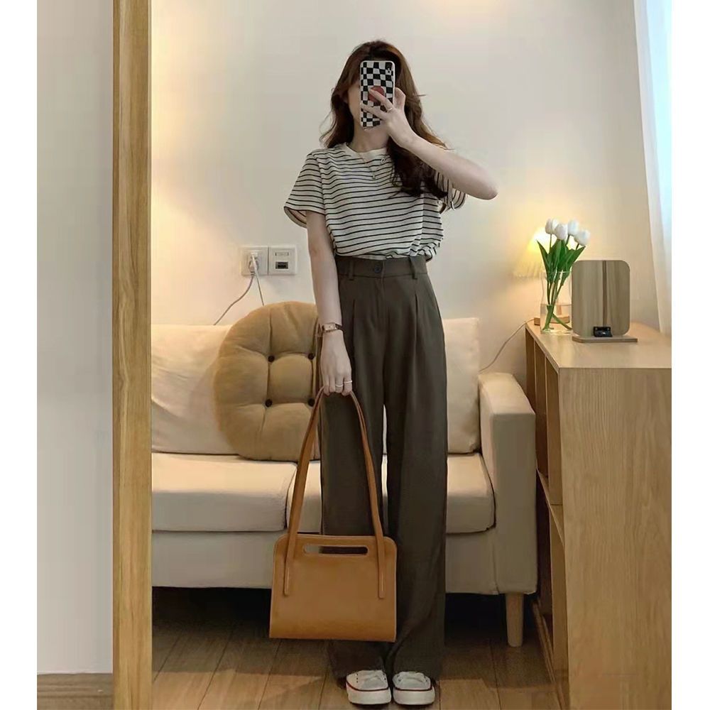 Summer suit women 2022 new foreign style Korean version slim wear striped short sleeved T-shirt suit pants two-piece set