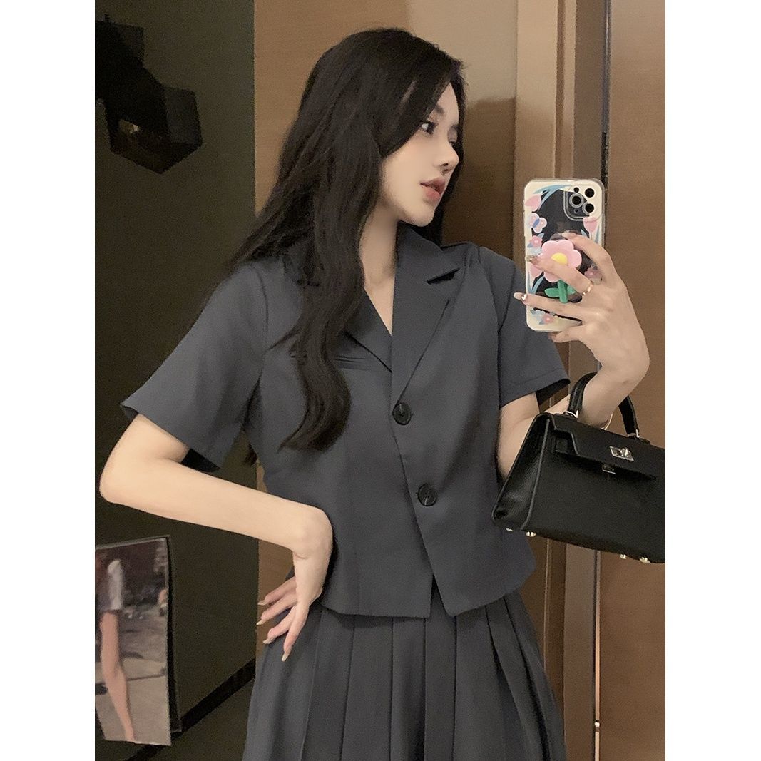 韩版夏季短款短袖小西装高腰气质百褶裙子设计感短袖两件套/单件