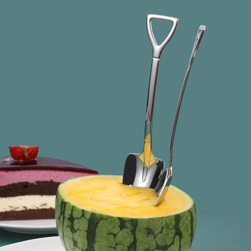 加厚不锈钢铁锹勺子家用复古创意甜品吃西瓜专用调羹可爱铲子汤匙