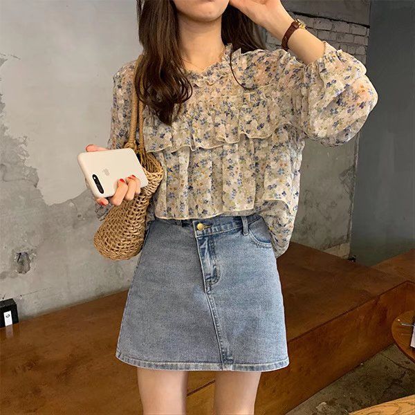 Super fairy design sense niche shirt  spring and autumn long-sleeved foreign style top women's thin section shirt summer floral chiffon shirt