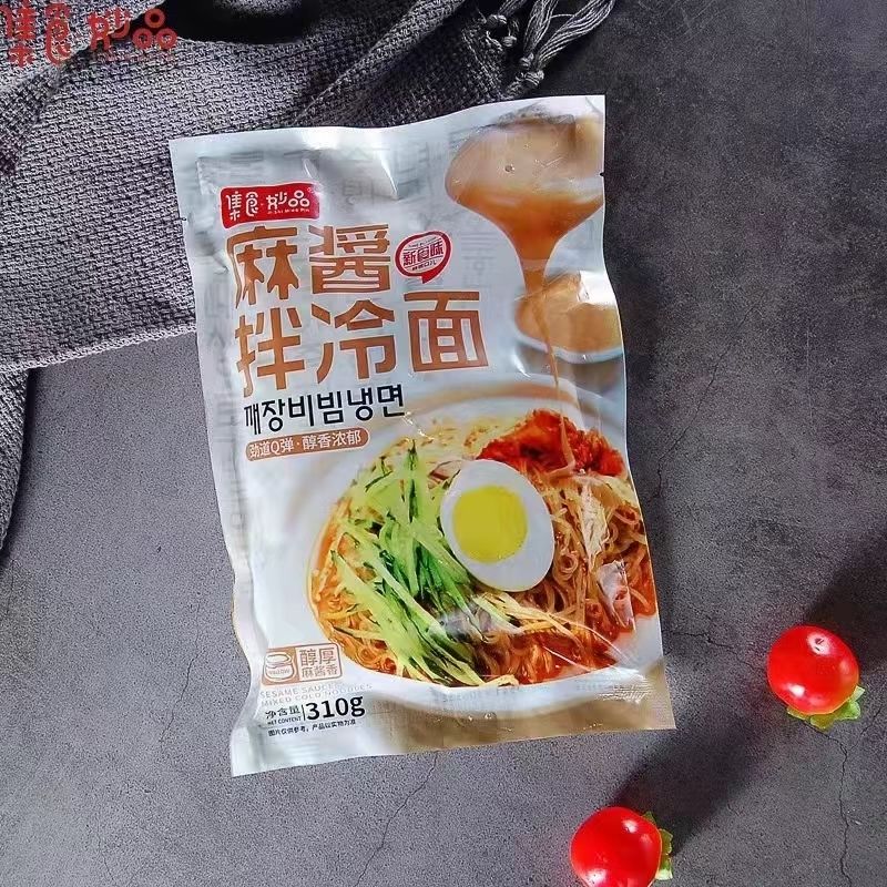 韩式麻酱拌冷面东北休闲食品佳木斯拌面速食酸甜口拌冷面