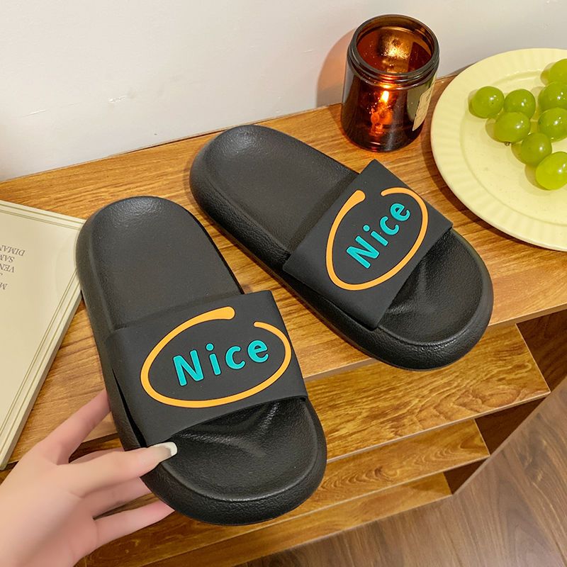 Stepping on feces feeling slippers female summer couple ins trend can be worn outside non-slip deodorant soft thick-soled sandals and slippers
