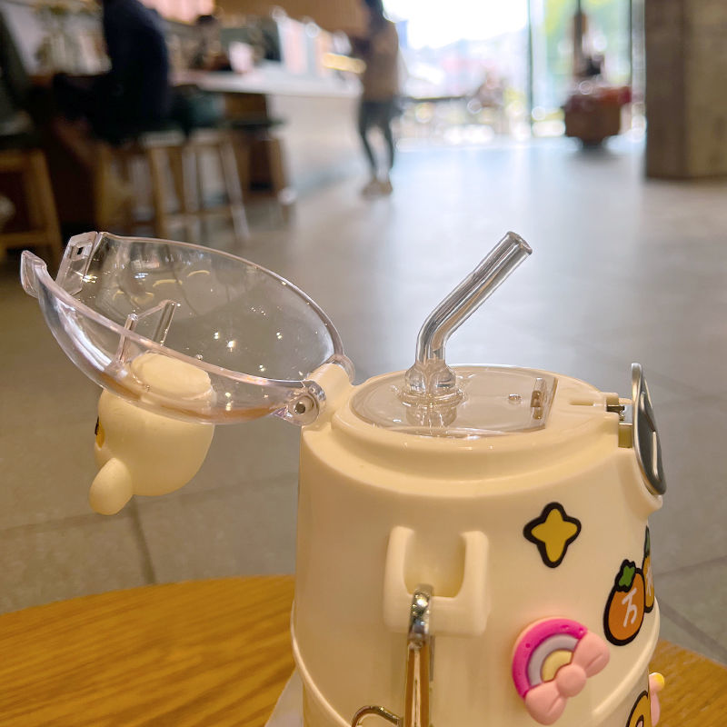 Cute energy bear children's water cup shattering straw cup primary school kindergarten portable baby plastic kettle