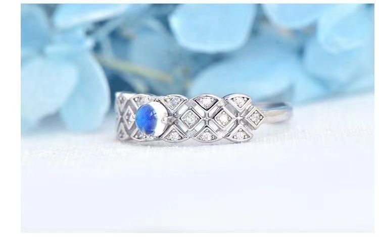 Natural Moonstone Ring In Sterling Silver Vintage Design Women_voghion.com