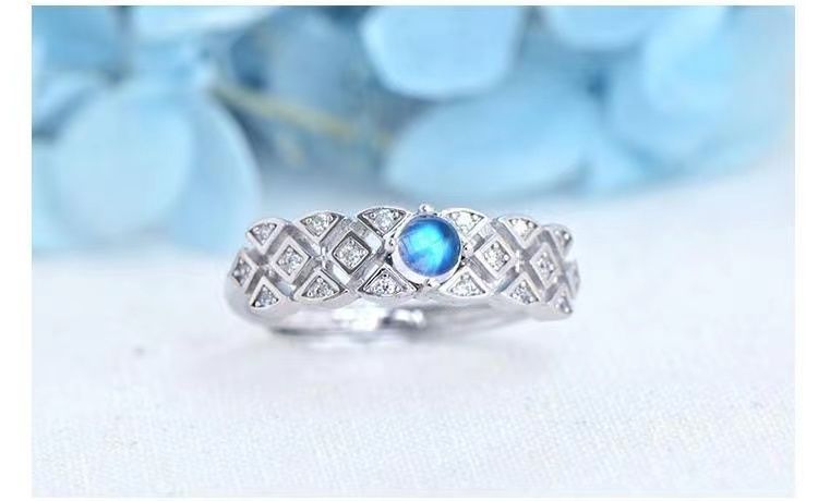 Natural Moonstone Ring In Sterling Silver Vintage Design Women_voghion.com