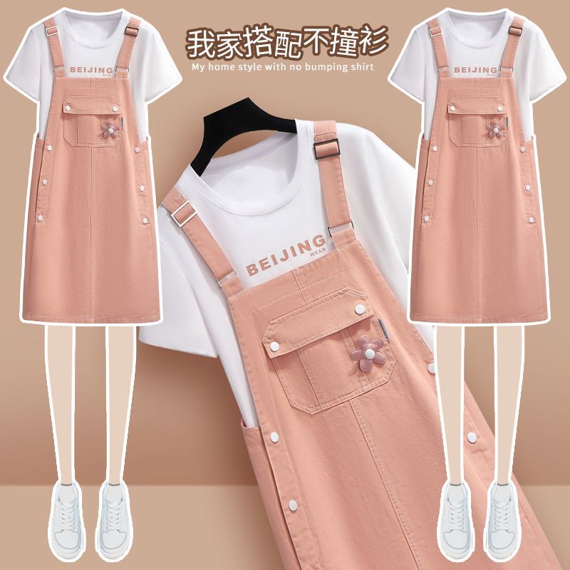 Large women's summer suit women's 2022 new short sleeve T-shirt covering the belly and showing thin denim strap shorts two piece set [to be delivered within 15 days]
