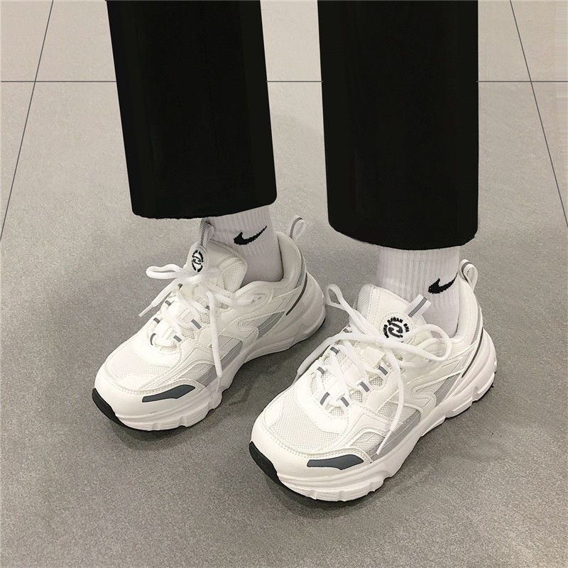 鞋子女百搭港風情侶老爹鞋ins超火學院風網面運動鞋2023新款夏季