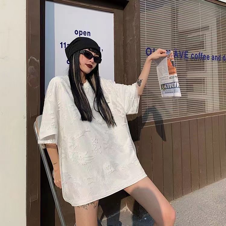 Large size 2-300 catties sunscreen lace overcoat short-sleeved T-shirt female fat MM see-through bottoming shirt loose sexy top tide