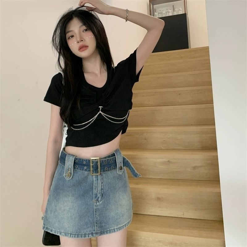 White hanging neck babes short-sleeved T-shirt women's summer short style pure desire wind exposed waist top clothes design sense niche compassionate