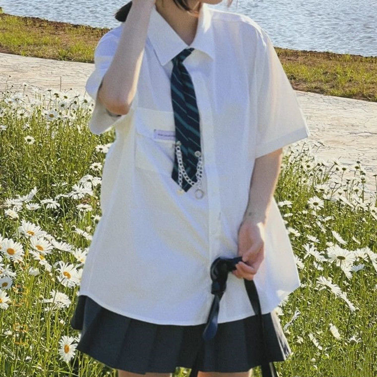 新款春秋季學院風日系jk領帶襯衫學生情侶寬鬆休閒夏季短袖襯衫女