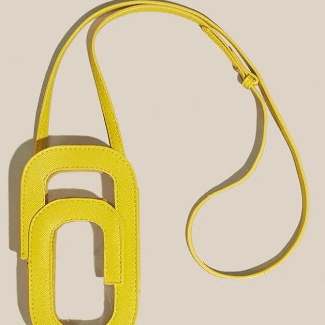 Design sense paper clip transparent mobile phone bag one shoulder messenger bag women's bag 2022 summer new