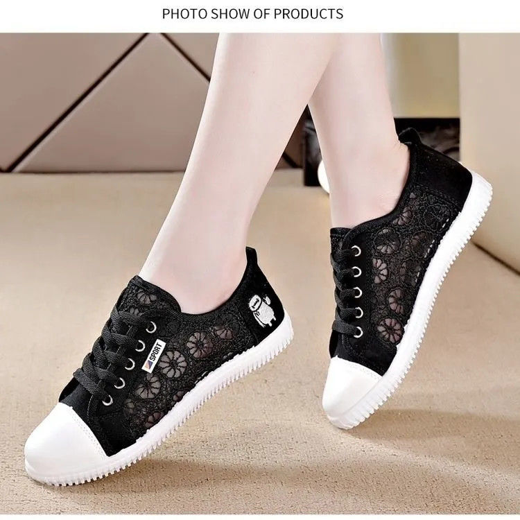 Internet celebrity ultra-light white shoes women's 2022 summer new mesh breathable deodorant shoes office workers flat casual sneakers