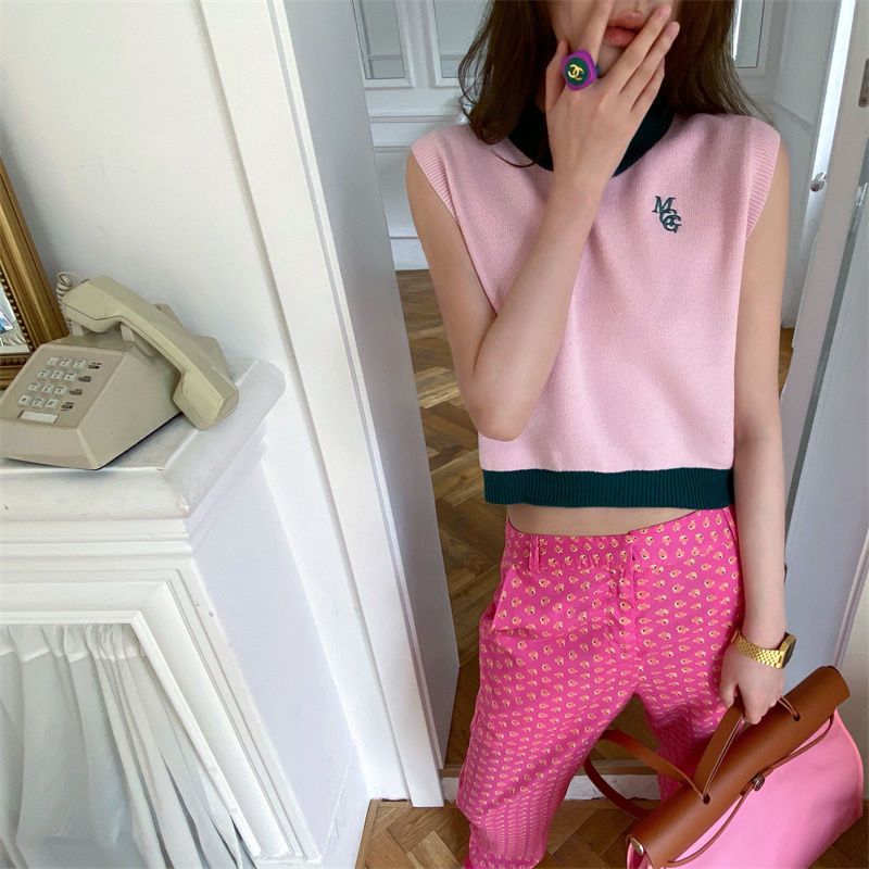 Pink knitted vest for women summer 2022 new inner base design niche outer wear sleeveless short top