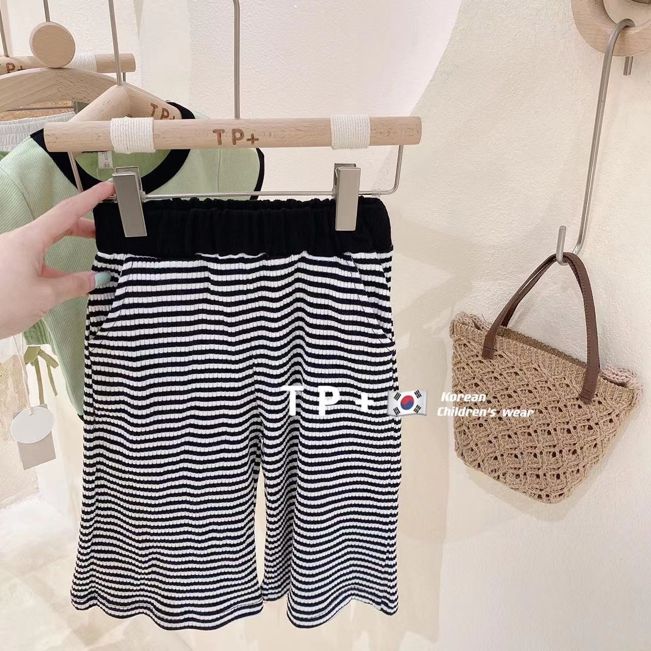 Girls' clothing fashionable suit foreign style children's summer 2023 new baby girl striped wide-leg pants two-piece summer suit