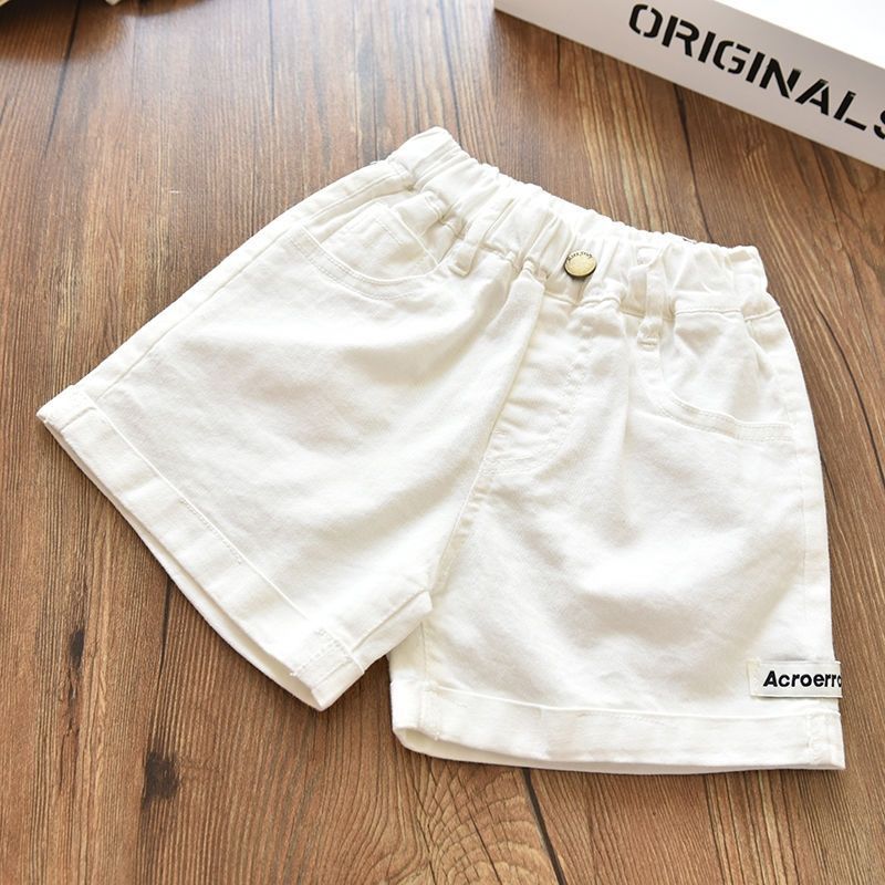 Simple western style ~ Girls Korean version label denim shorts Medium and large children's summer thin soft practical beach hot pants 3