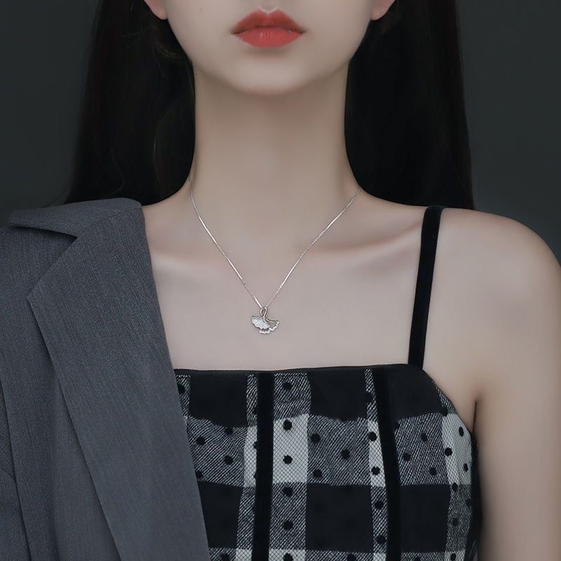 Four packs] new niche design necklace women's trendy collarbone chain short section net red simple temperament cold wind Korean version