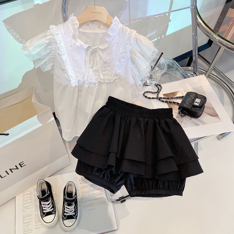 Girls summer suit 2022 new children's clothing princess style flying sleeve top girl baby short-sleeved shorts two-piece set trendy