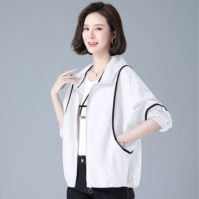 Women's thin sun protection clothing  new Korean version loose fashionable thin breathable contrast color hooded sun protection clothing jacket trendy