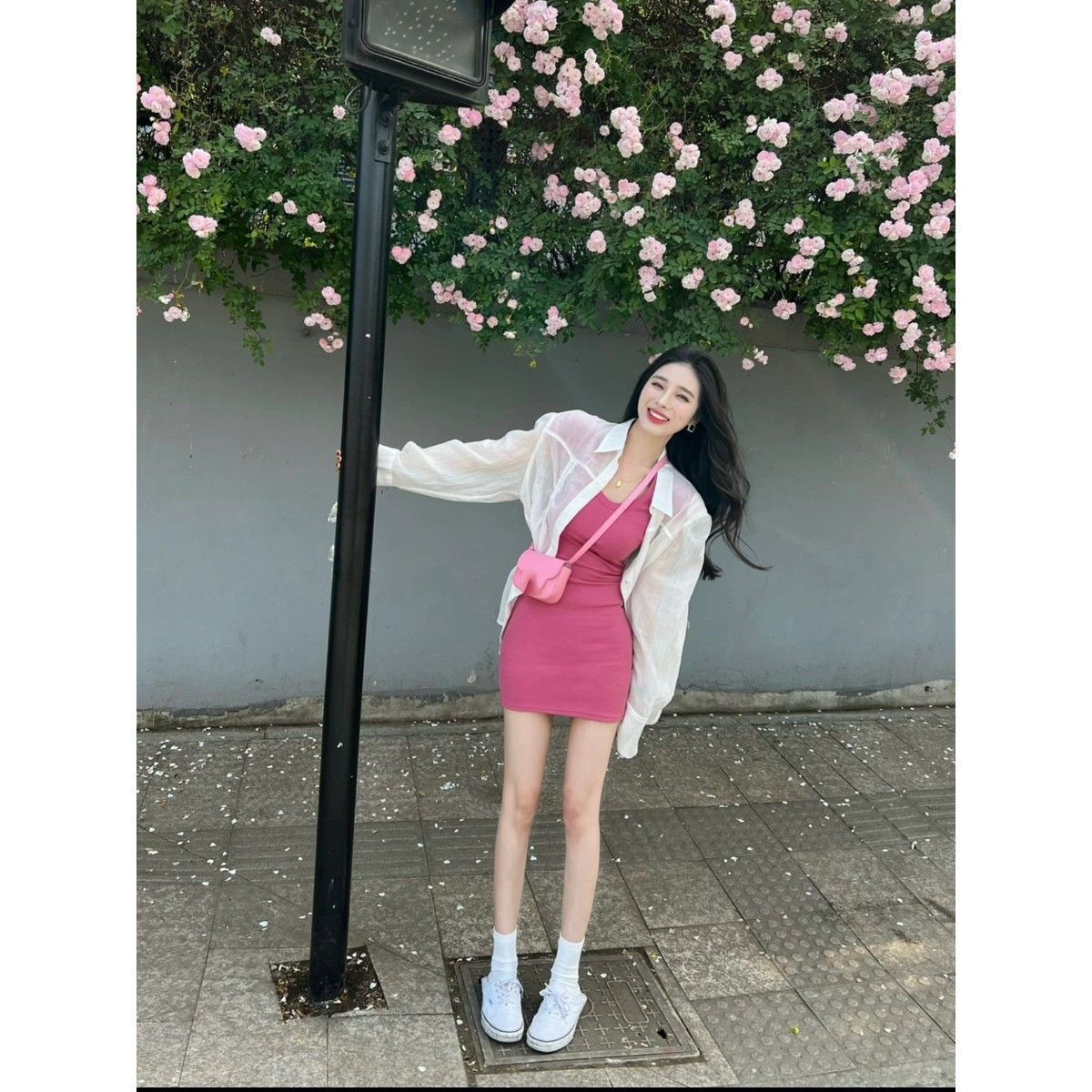 Two-piece suit 2022 summer rose red pure desire style sexy knitted hip dress + sun protection shirt coat