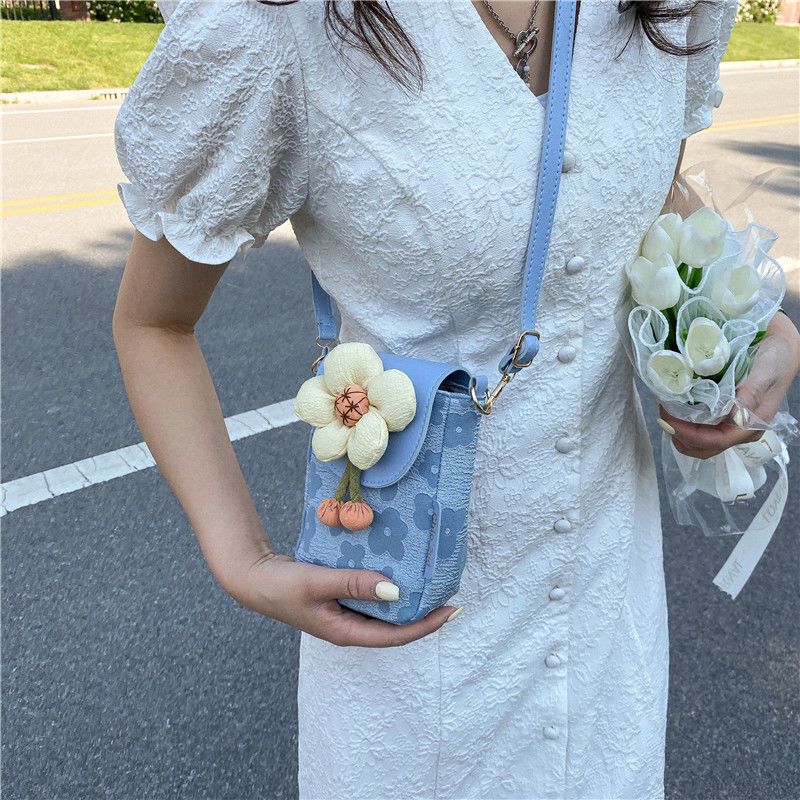 Summer Explosion Mini Messenger Mobile Phone Bag Women's New High-end Sense Girl Niche Versatile Fashion Small Bag