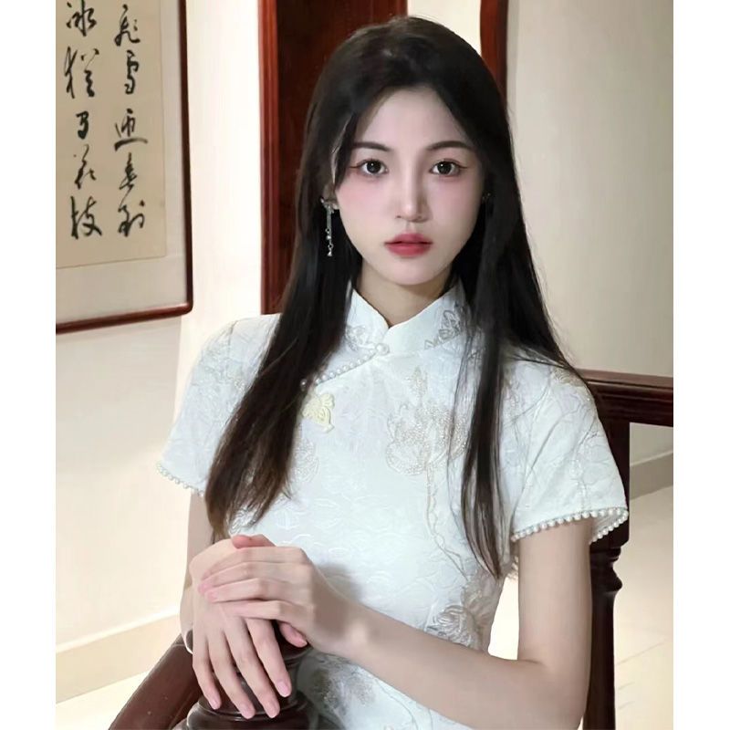 旗袍民國風大小姐年輕款2023年新款少女白色高級感高考氣質連衣裙