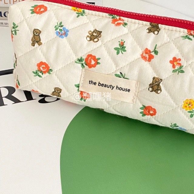 Japanese Little Bear Fragmented Flower Pencil Bag with Large Capacity Ins Girl Primary School Student Cute High Beauty Korean Style Portable Makeup Bag