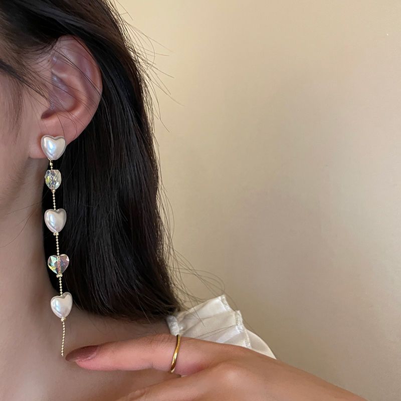 水晶珍珠爱心长款流苏耳环年新款小众设计感高级独特耳饰女