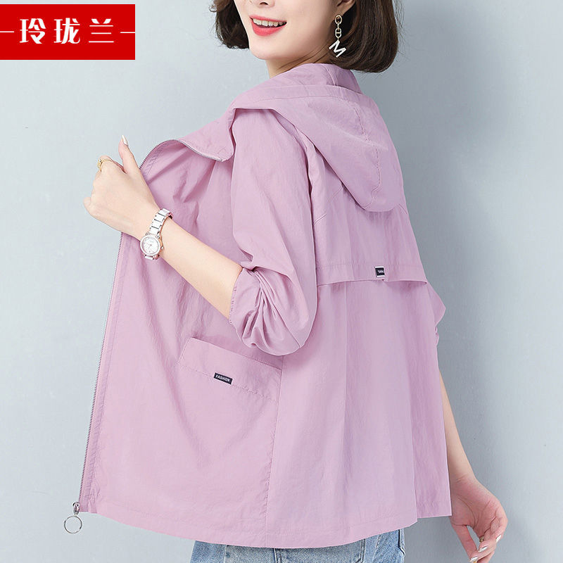 Middle-aged and elderly mothers casual hooded sun protection clothing 2023 summer new large size loose sun protection clothing light short coat