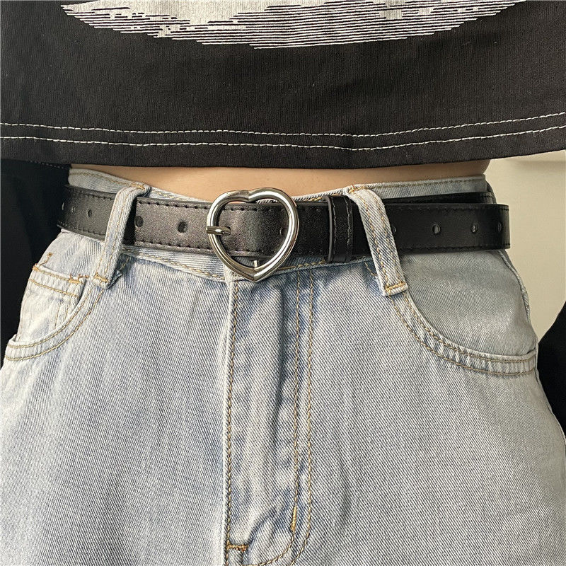 Summer punch-free belt female heart full-hole pin buckle simple and versatile fashion decoration with jeans belt belt