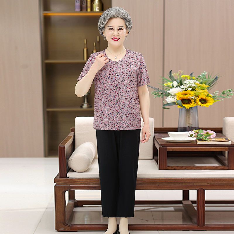 Elderly women's summer suit grandma's cotton silk short-sleeved cardigan two-piece set old lady loose pajamas home service
