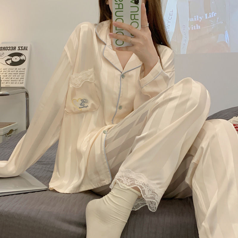 冰絲睡衣女春秋款長袖薄款ins風高顏值夏天空調房網紅爆款家居服
