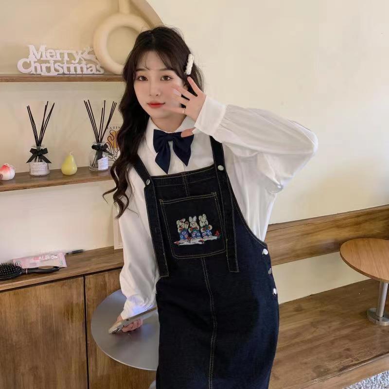 Denim suspender skirt female students  new Korean version loose slim mid-length skirt age-reducing cute embroidered long skirt