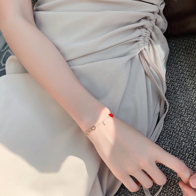 Internet celebrity bracelet female students Korean version of girlfriends bracelet vibrato super fairy girl heart bracelet sister birthday gift bracelet