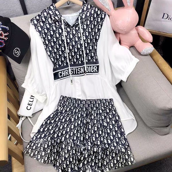 新款拼接套裝2023夏季大碼時尚休閒連帽五分短袖闊腿短褲兩件套女