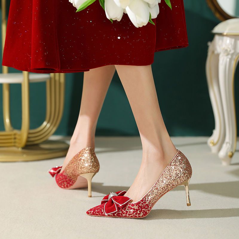 定制红色婚鞋女2022新款中式新娘鞋蝴蝶结高跟亮片细跟结婚秀禾鞋