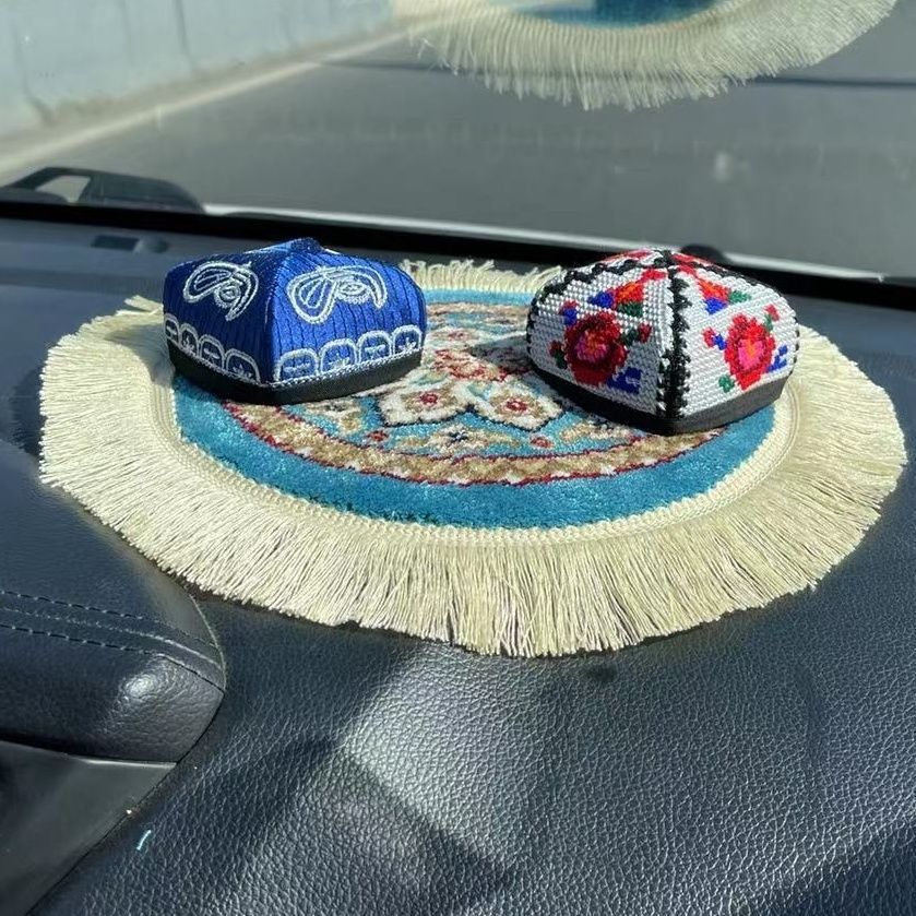 新疆特色小花帽車里面放的小毯子  好的