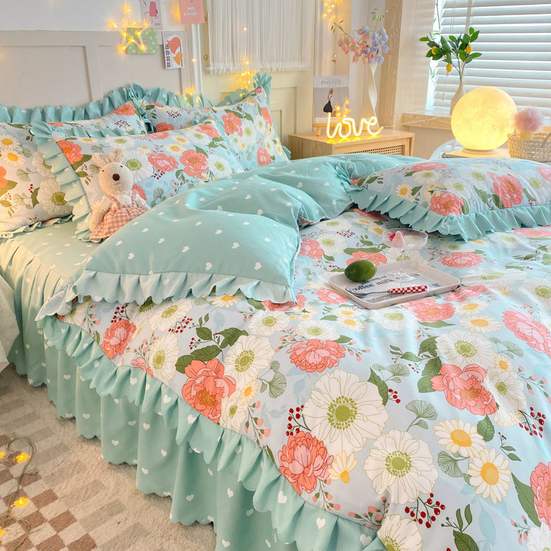 Internet celebrity bed skirt four-piece Korean princess style three-piece thickened skin-friendly brushed bed sheet quilt cover winter