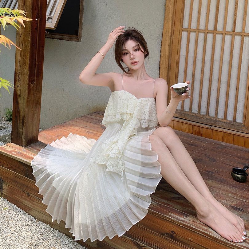 【當日發貨】白色蕾絲裙吊帶連衣裙女高級百褶裙仙女長裙2023新款