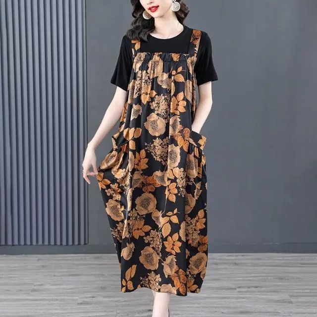 This year's most popular suit for women in summer, a set of fashionable western-style suspender skirt long skirt over the knee mother's summer dress