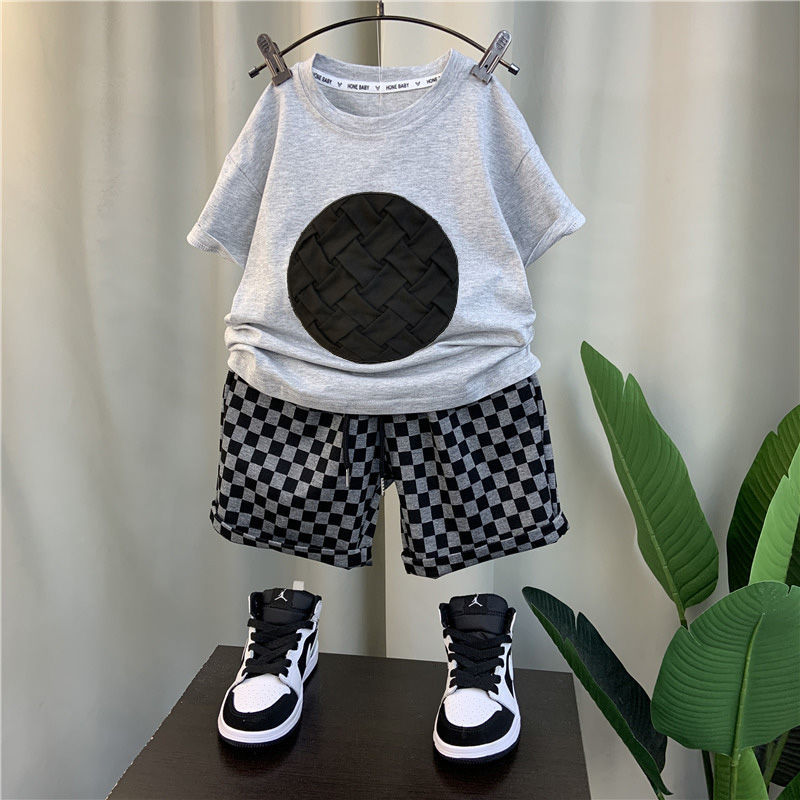 Boys' summer clothes 2023 new foreign style baby summer Internet celebrity fashionable clothes for children cool and handsome short-sleeved suit
