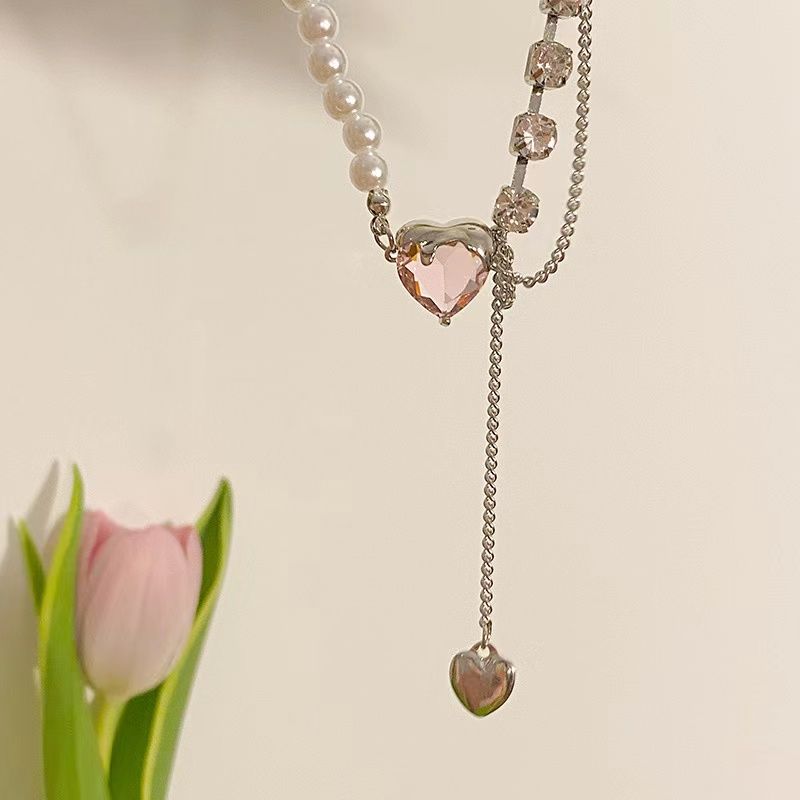 爱心拼接珍珠项链女夏季设计感高级轻奢小众锁骨链年新款