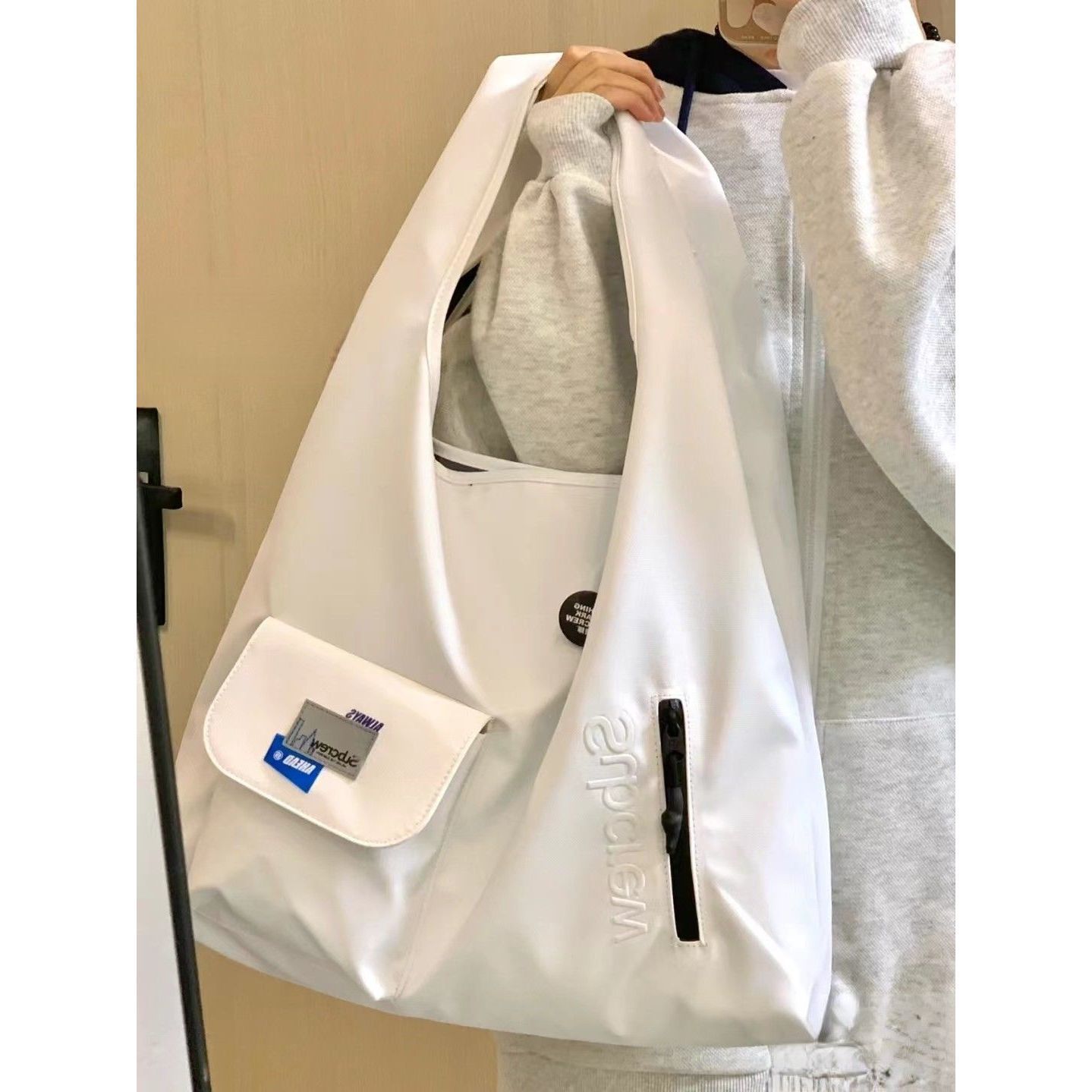 Star manager brand trend shopping bag men's Hong Kong style casual shoulder bag fashion Messenger backpack