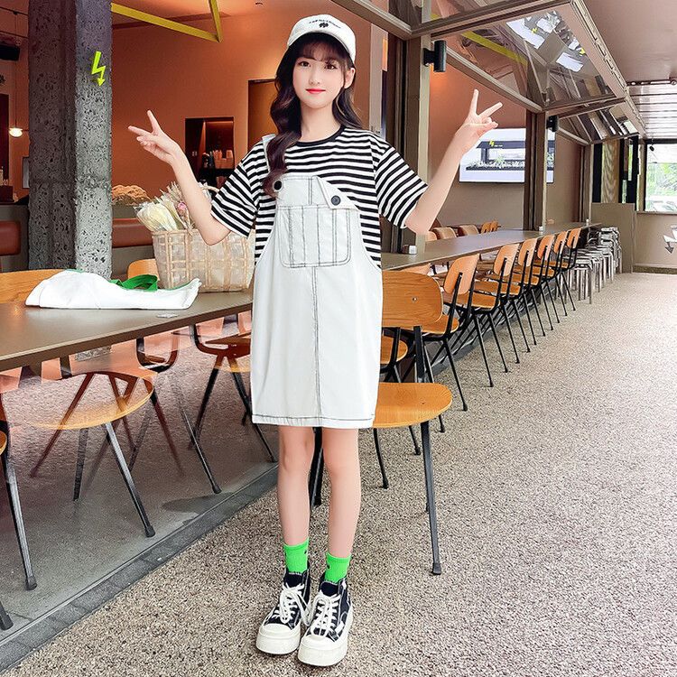 Girls' fake two-piece suspenders skirt children's middle-aged and older children's summer dress primary school students straight skirt girl striped summer